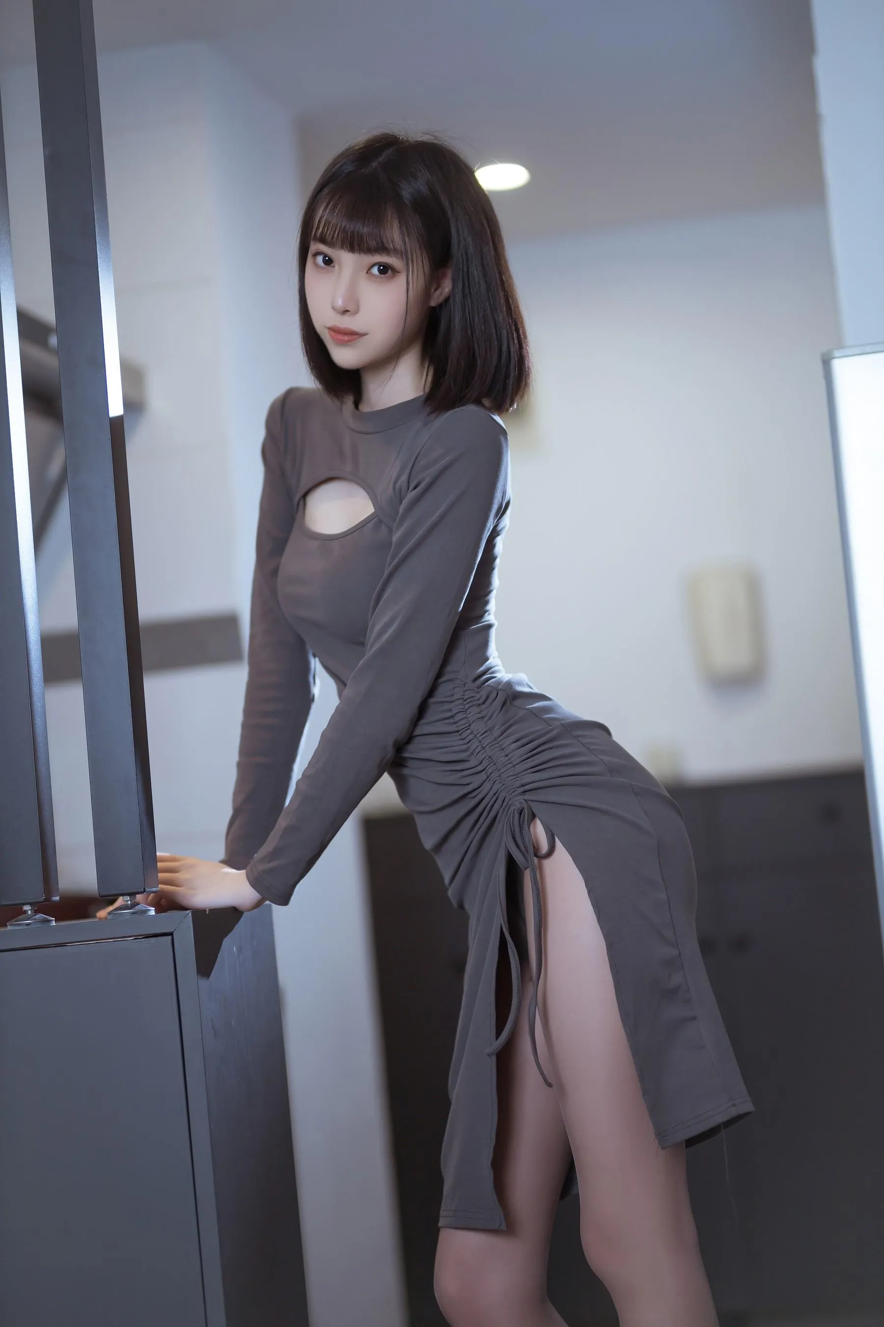 许岚LAN – NO.24 灰裙X灰丝姐姐 [40P]插图